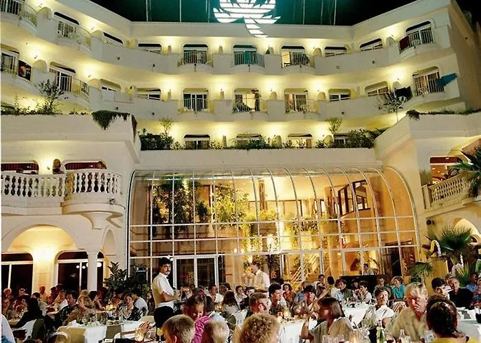 Szálloda Suneo Costa Brava 4*