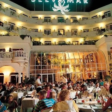 Suneo Costa Brava יורט דה מאר